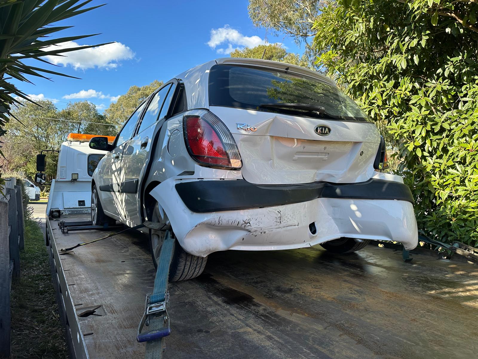 Booking a Tow in Melbourne’s South East: What We Need to Know